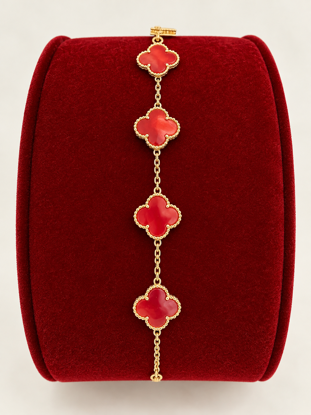 14KT Yellow Gold Carnelian Clover Bracelet – R485