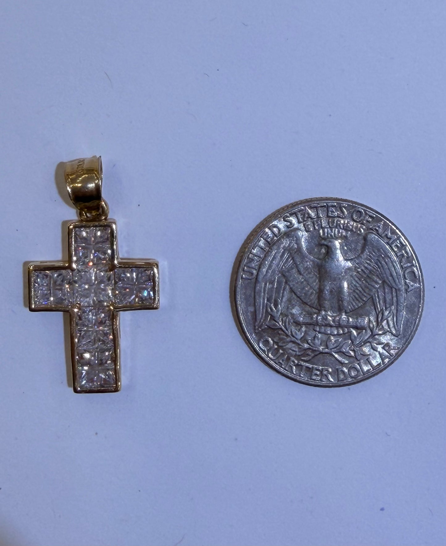 14KT Yellow Gold Crystal CZ Cross Pendant – R792