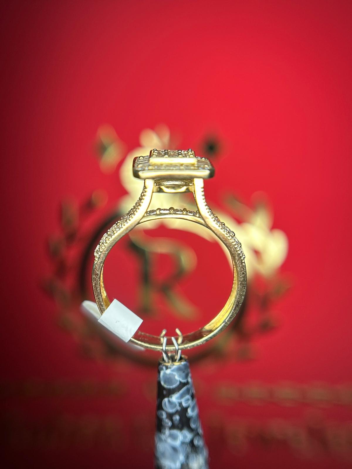 14KT Square Ladies Ring