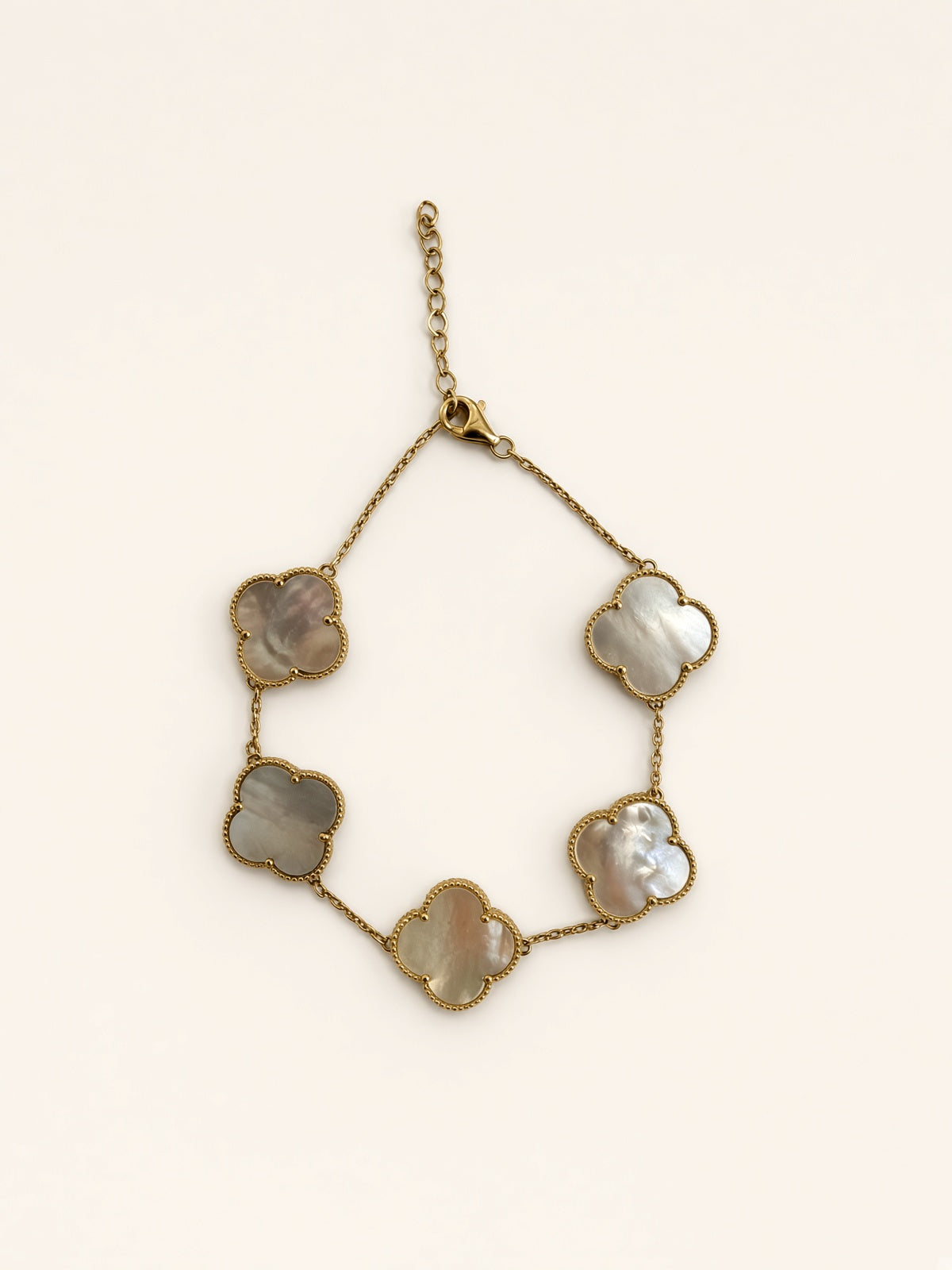 14KT Yellow Gold Mother of Pearl Clover Bracelet – R2285