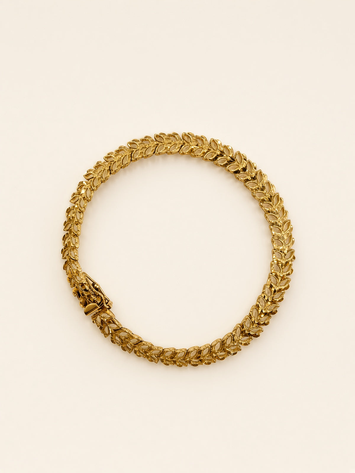 14KT Yellow Gold Flower Link Bracelet 7mm 7" – R159