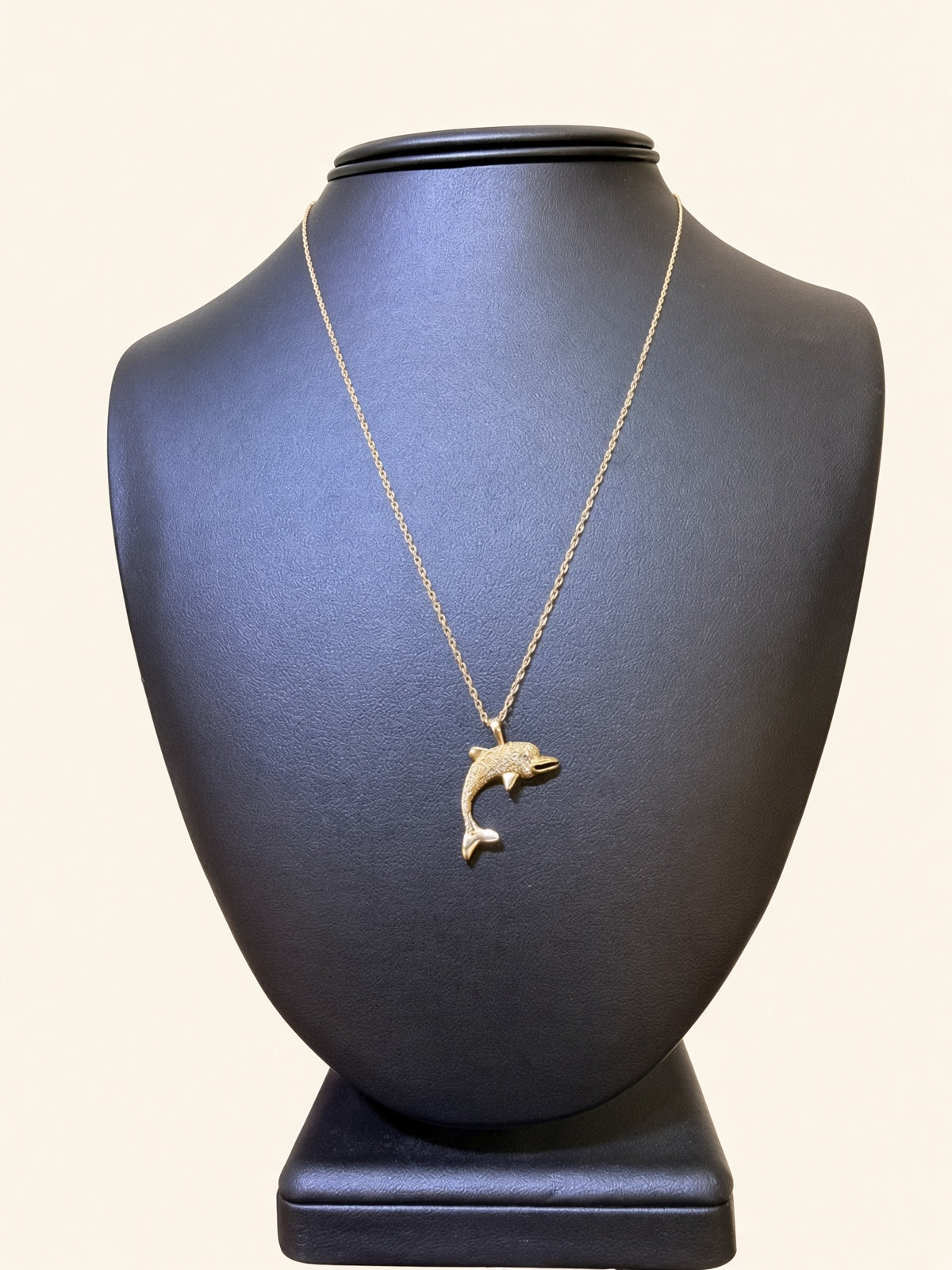 14K Yellow Gold Dolphin Pendant Necklace – 18" | R2028