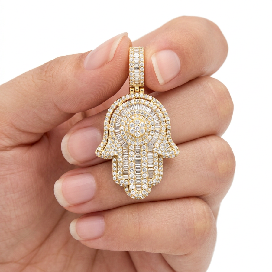 10Kt Diamond Hamsa Pendant
