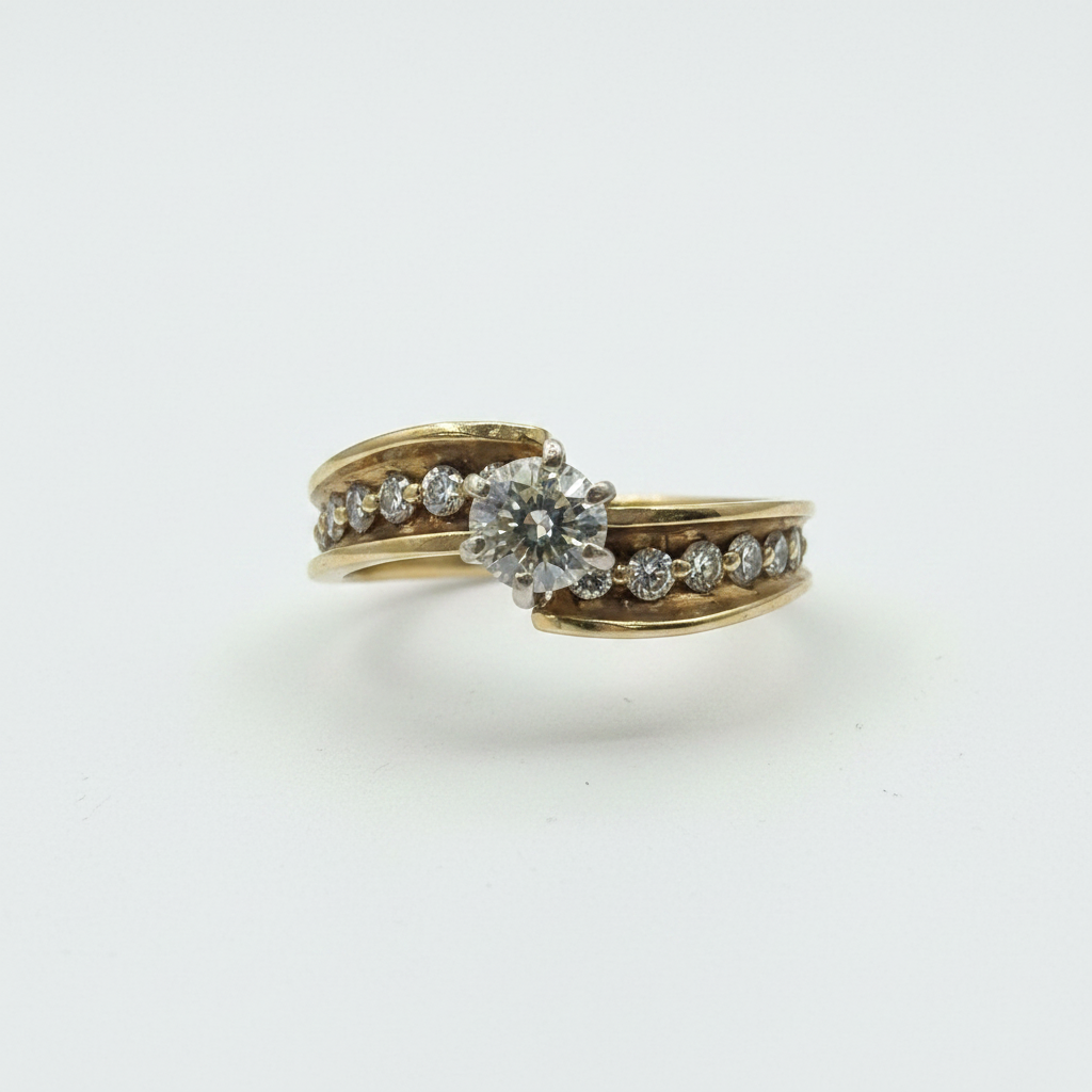 14K Yellow Gold Diamond Ring Size 9 – R1425
