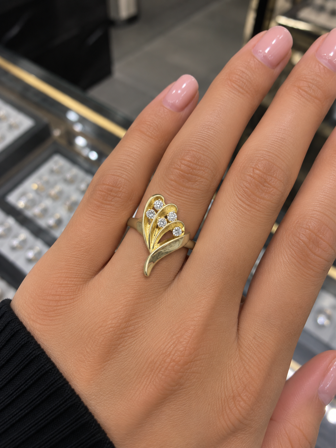 14K Yellow Gold Ladies Natural Diamond Ring – 0.40 TCW | Size 6 | R1077
