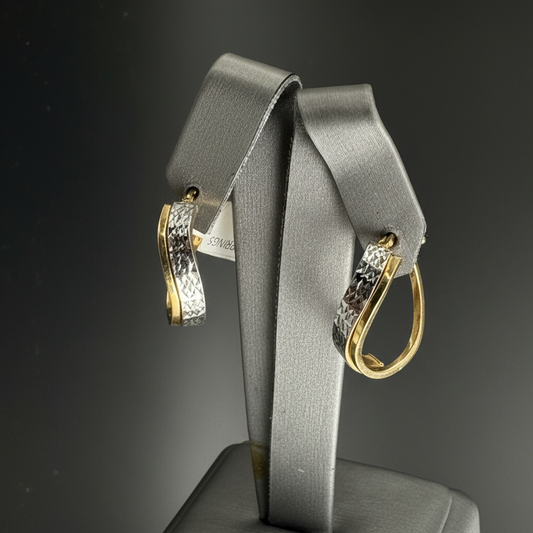 14KT Two-Tone Gold Hoop Earrings – 2.2g | R1691
