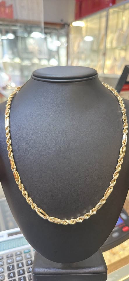 10KT GOLD FIGA-ROPE CHAIN 22inches 4.5mm