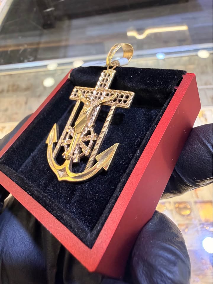 10K Yellow Gold Anchor Cross Pendant – 1.8" | R609