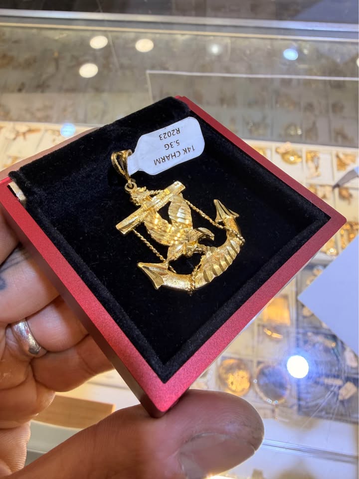 14K Yellow Gold Eagle Anchor Cross Pendant – R2023