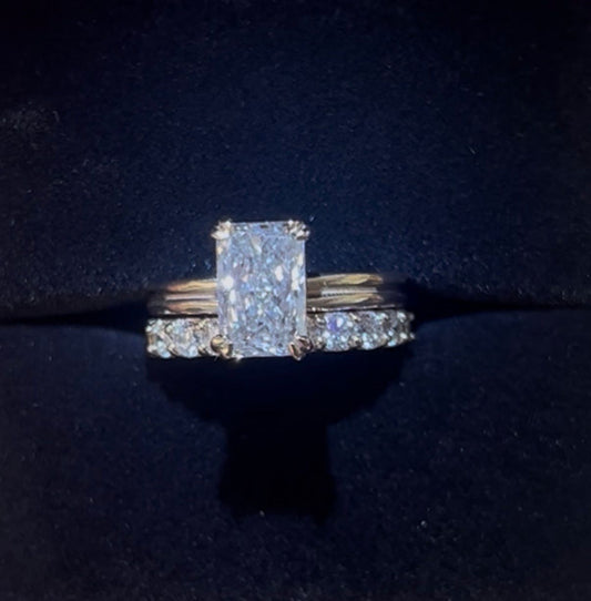 Elongated Emerald Cut, Diamond BAND