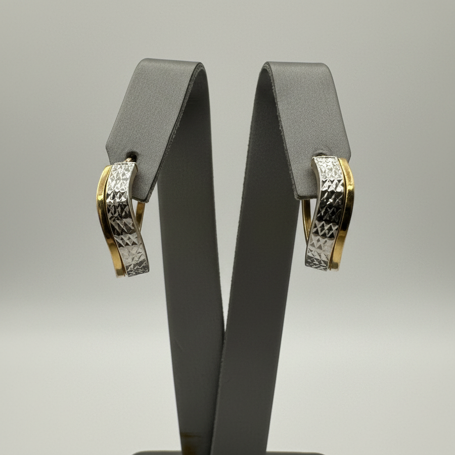 14KT Two-Tone Gold Hoop Earrings – 2.2g | R1691