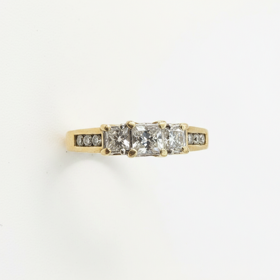14K Yellow Gold Diamond Ring Size 9 – R1359