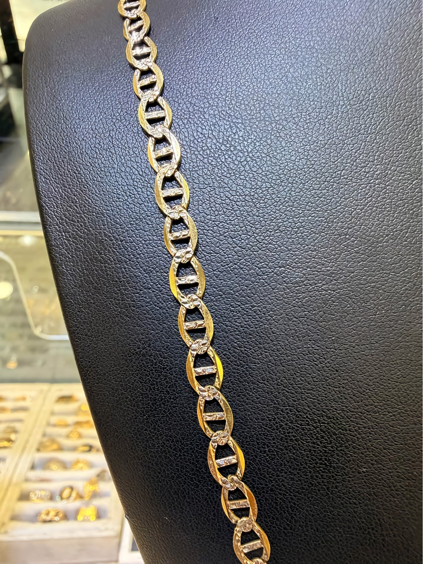 10KT GOLD MARINER LINK 2-TONE 24inches 5.5mm R1599