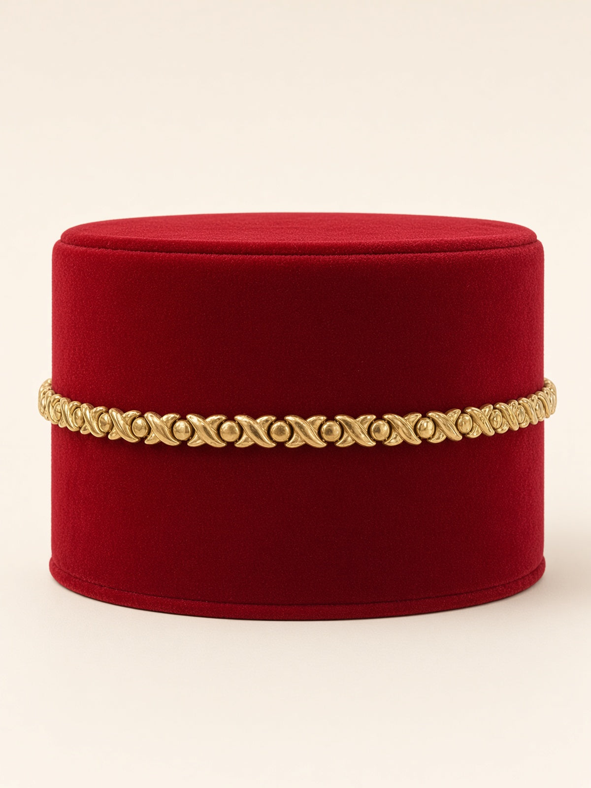 14KT Yellow Gold X&O Bracelet 6.3mm 7" – R193