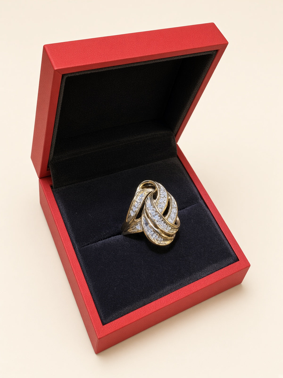 10K Yellow Gold Natural Diamond Swirl Ring – Size 7 | R1361