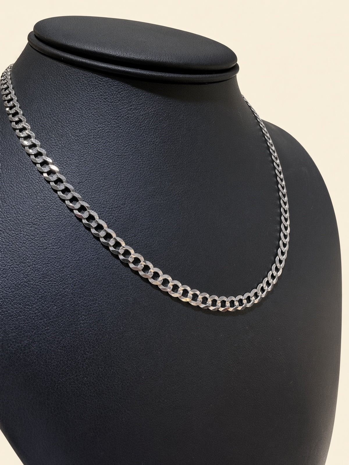14K White Gold Curb Link Chain – 16" | 4.8mm | R1569