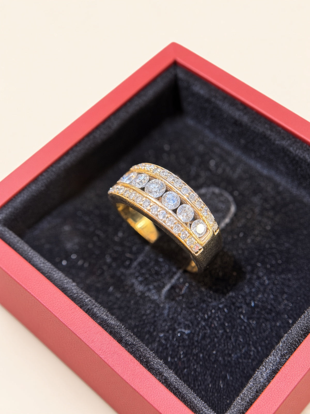 14K Yellow Gold Natural Diamond Band – | R1086