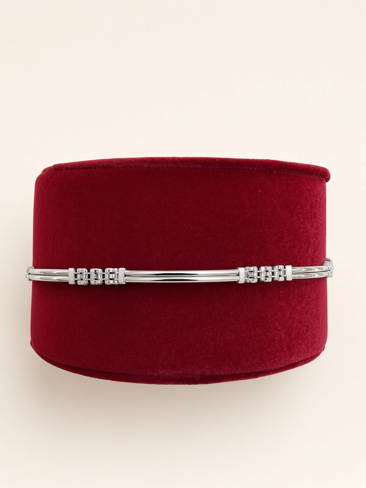 14KT White Gold Fancy Bracelet 4.2mm 8" – R169