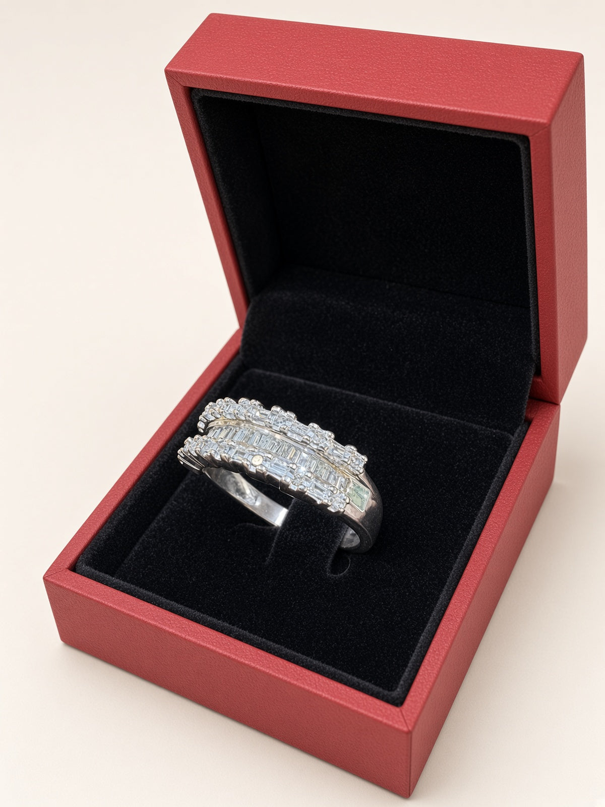 10K White Gold Natural Diamond Band – 0.80 TCW | Size 9.25 | R1108