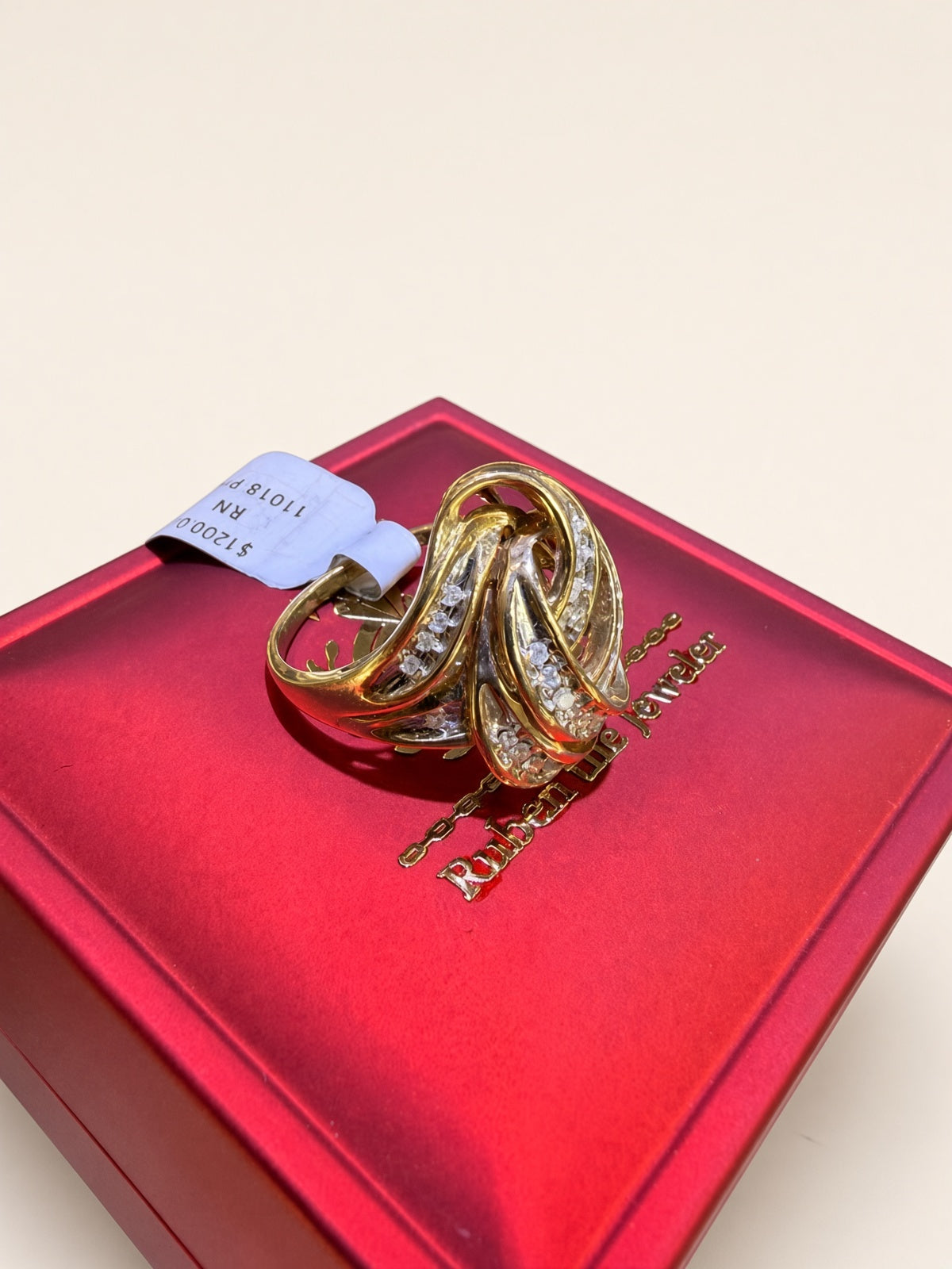 10K Yellow Gold Natural Diamond Swirl Ring – Size 7 | R1361