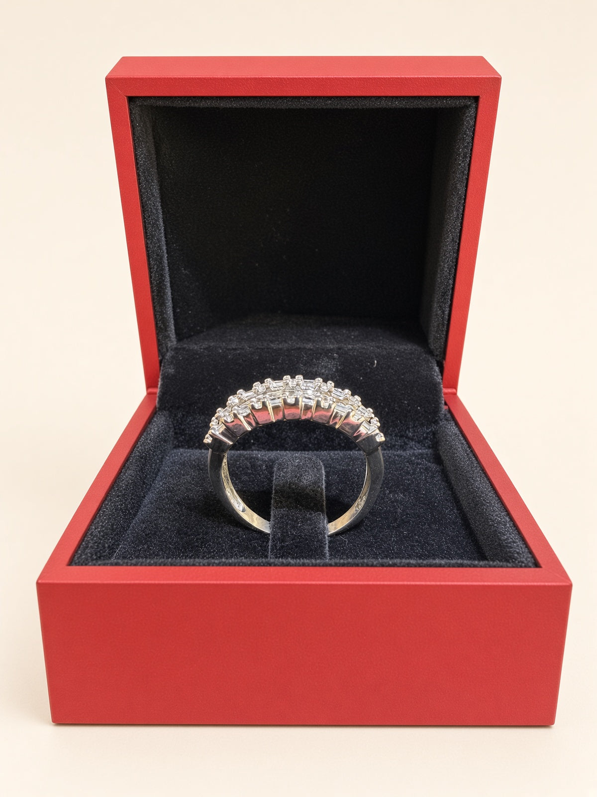 10K White Gold Natural Diamond Band – 0.80 TCW | Size 9.25 | R1108