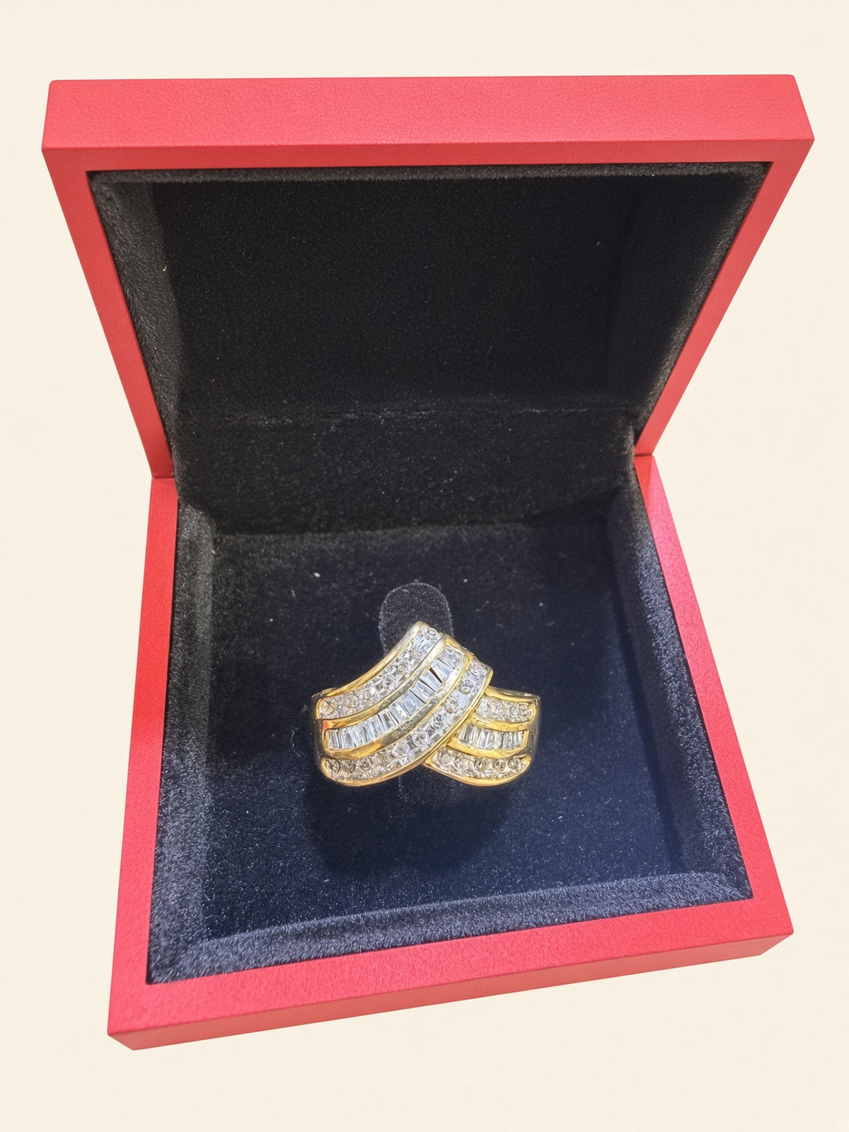 10K Yellow Gold Round & Baguette Diamond Ring | R1069